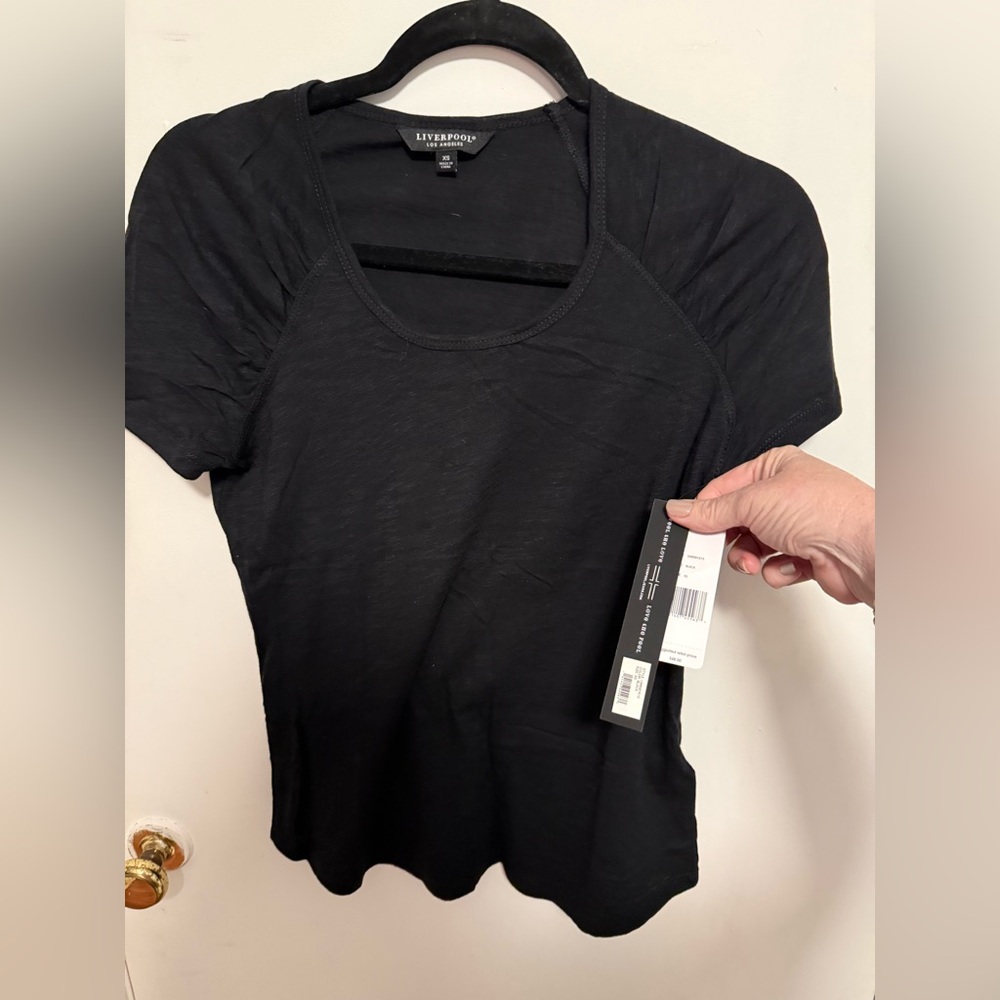 Liverpool Los Angeles Black Tee | XS | NEW with Tags